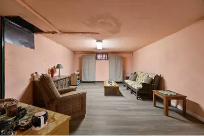 8 Kipp Pl, Paterson, NJ 07513 - Photo 29