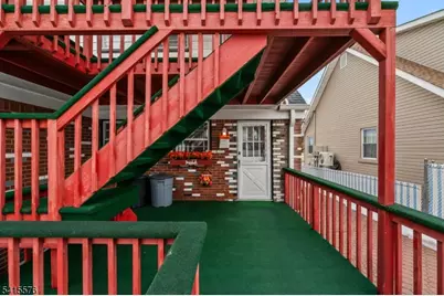 8 Kipp Pl, Paterson, NJ 07513 - Photo 33