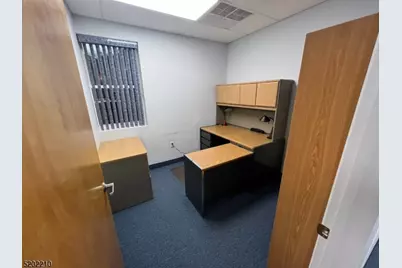 508 Hamburg Tpke, Wayne, NJ 07470 - Photo 13