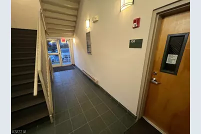 508 Hamburg Tpke, Wayne, NJ 07470 - Photo 17