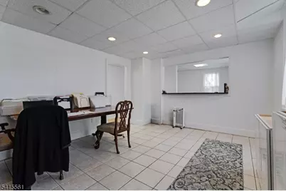 98 Maple Ave, Morristown, NJ 07960 - Photo 3