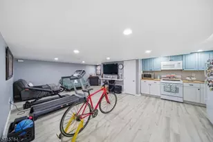 55 N 15th St, Hawthorne, NJ 07506 - Photo 29