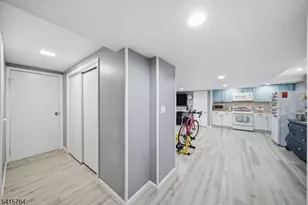 55 N 15th St, Hawthorne, NJ 07506 - Photo 37