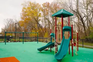 51 Okner Pkwy, Livingston, NJ 07039 - Photo 27