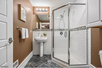 26 Keats Rd, Millburn Twp., NJ 07078 - Photo 35