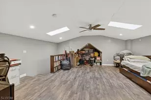 31 Mertz Ave, Belleville, NJ 07109 - Photo 21