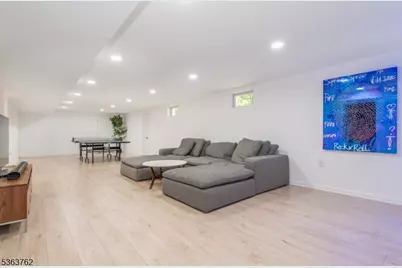 12 Ravine Rd, Verona, NJ 07044 - Photo 35