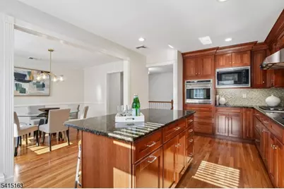 22 Brook Hollow Ln, New Providence, NJ 07974 - Photo 13