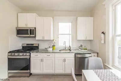 207 Hillside Ave #1, Glen Ridge, NJ 07028 - Photo 11