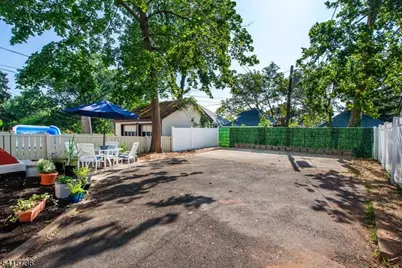 207 Hillside Ave #1, Glen Ridge, NJ 07028 - Photo 17