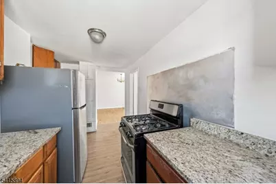 129 Sayre St, Elizabeth, NJ 07208 - Photo 7