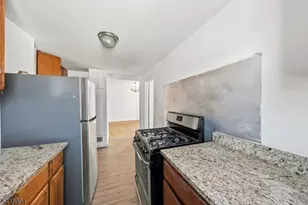 131 Sayre St, Elizabeth, NJ 07208 - Photo 7