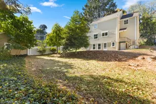 97 McCosh Rd, Clifton, NJ 07043 - Photo 25