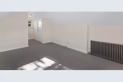 97 Mc Cosh Rd, Clifton, NJ 07043 - Photo 19