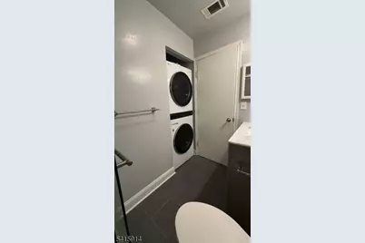 69 May Field Road Ondo, Bedminster Township, NJ 07921 - Photo 3