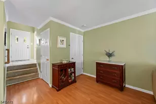 28 Garfield Way, Montgomery Township, NJ 08540 - Photo 9
