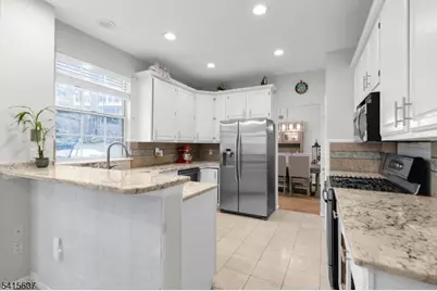 9 Hartley Ln, Bernards Township, NJ 07920 - Photo 15