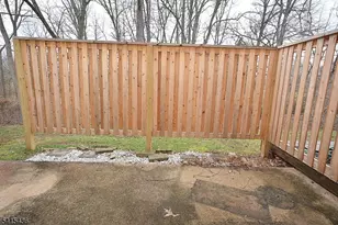 55 Canterbury Cir, Franklin Township, NJ 08873 - Photo 23