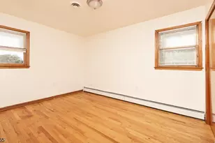 900 S Park Ave, Linden, NJ 07036 - Photo 9