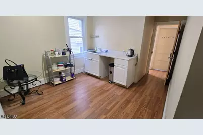 37 Colby Pl #1, Phillipsburg, NJ 08865 - Photo 9