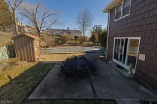 23 Carr Pl, Totowa, NJ 07512 - Photo 3