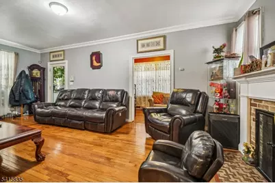 1611 Orchard Ter, Linden, NJ 07036 - Photo 9