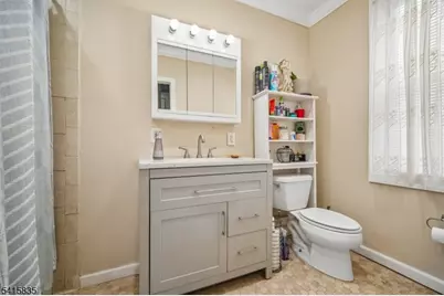 1611 Orchard Ter, Linden, NJ 07036 - Photo 17