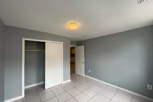 87 1st St, Elizabeth, NJ 07206 - Photo 3