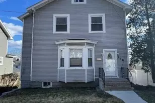 216 Lincoln Pl, Irvington, NJ 07111 - Photo 1