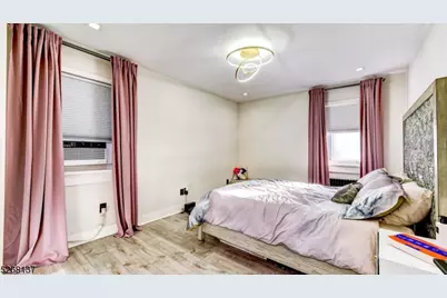 1504 W Terrace Cir #4, Teaneck Township, NJ 07666 - Photo 17