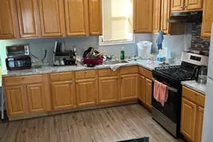 421 Magie Ave, Elizabeth, NJ 07208 - Photo 3