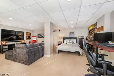 4607 Patterson St, Bridgewater, NJ 08807 - Photo 19