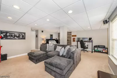 4607 Patterson St, Bridgewater, NJ 08807 - Photo 17