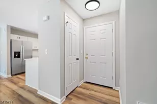 3 Augusta Dr, Clinton Township, NJ 08801 - Photo 5