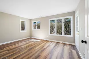 3 Augusta Dr, Clinton Township, NJ 08801 - Photo 9