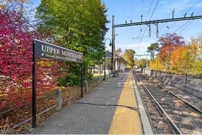 8 Macopin Ave, Montclair, NJ 07043 - Photo 25