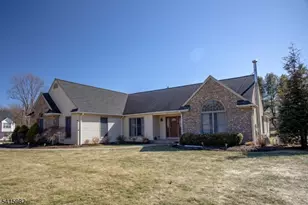 6 Clydesdale Ridge Rd, Wantage, NJ 07461 - Photo 1