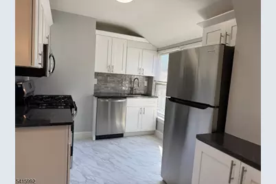 160 Gordonhurst Ave #A32, Montclair, NJ 07043 - Photo 3