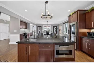 9 Catalina Dr, Byram Township, NJ 07871 - Photo 17