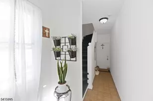 118 Ray St, Garfield, NJ 07026 - Photo 15