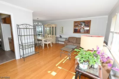 7 Robin Rd, Fanwood, NJ 07023 - Photo 13