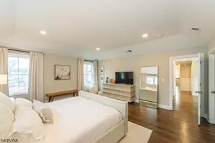 13 Mt Pleasant Pkwy, Livingston, NJ 07039 - Photo 27