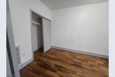 102 South St, Newark, NJ 07114 - Photo 5