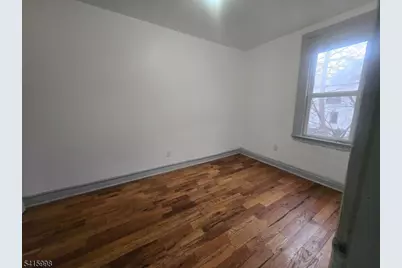 102 South St, Newark, NJ 07114 - Photo 7