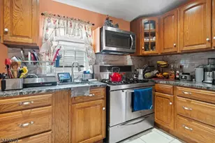 356 Sherman St, Passaic, NJ 07055 - Photo 7