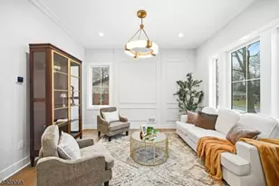 33 Tower Rd, Livingston, NJ 07039 - Photo 3