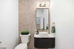 33 Tower Rd, Livingston, NJ 07039 - Photo 5