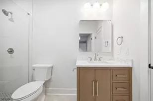 33 Tower Rd, Livingston, NJ 07039 - Photo 43