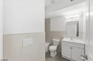 106 Columbia Ave, Newark, NJ 07106 - Photo 7