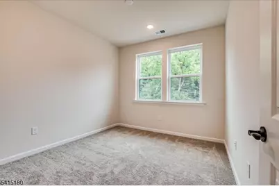 624 Sadie Cir, New Brunswick, NJ 08901 - Photo 29